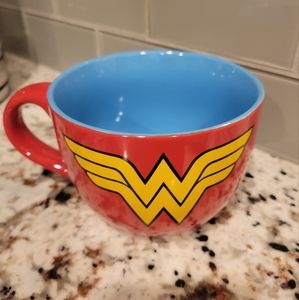 24oz Wonder Woman Ceramic Mug